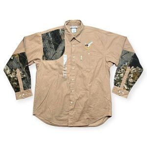 Vintage Columbia Tan Mossy Oak Camo Duck Patch Button-Up Fishing/Hunting Shirt M